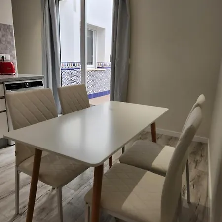 Luis De Gongora Apartamento